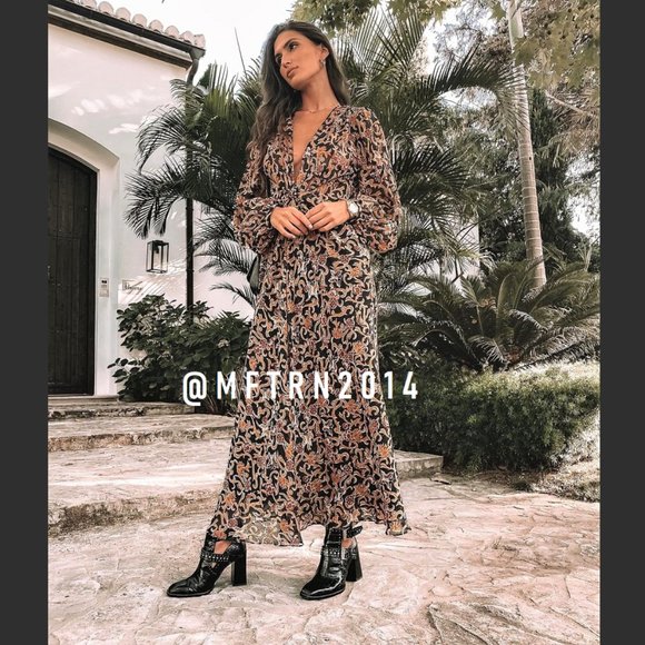 SOLD! ZARA Long Dress with Knot Detail - Picture 5 of 16